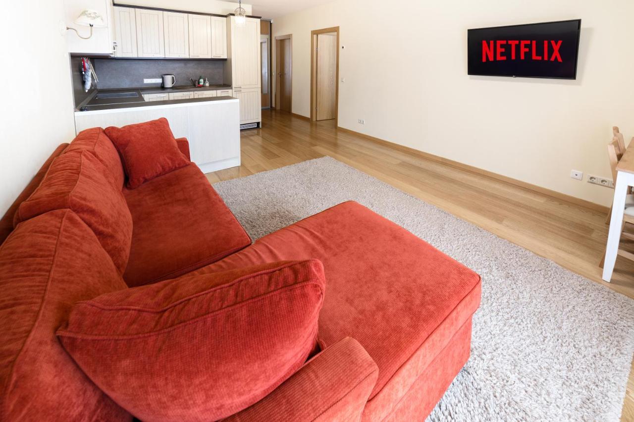 Ona'S Apartment In City Center With Private Parking Kaunas Extérieur photo